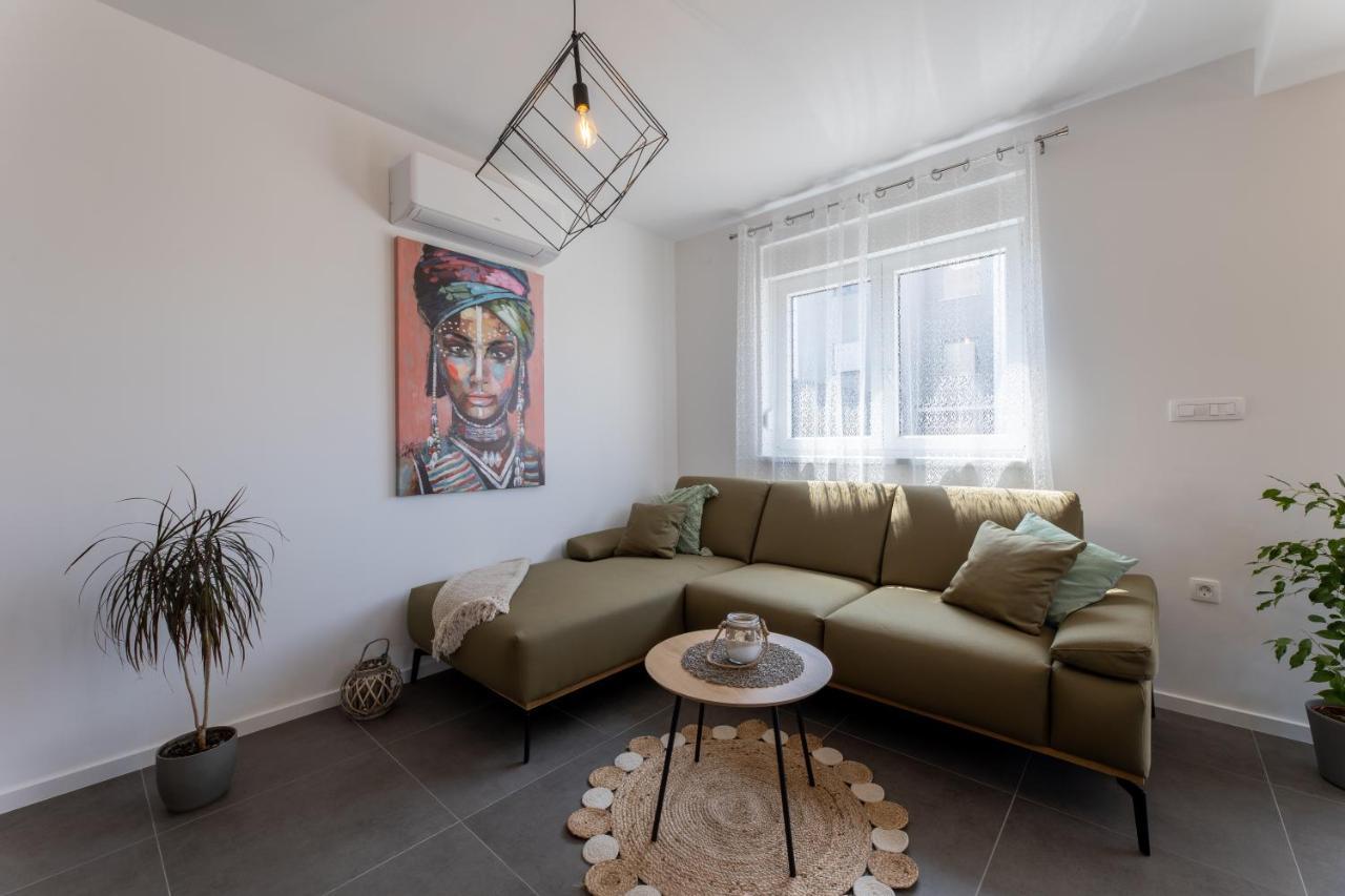 Apartments Maya & Tina Trogir Luaran gambar